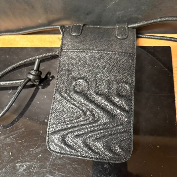 Desi Wallet Passport Crossbody Black Bag Travel Documents - Picture 2 of 7